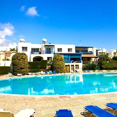 Apartment With Large Pool Limassol Luaran gambar